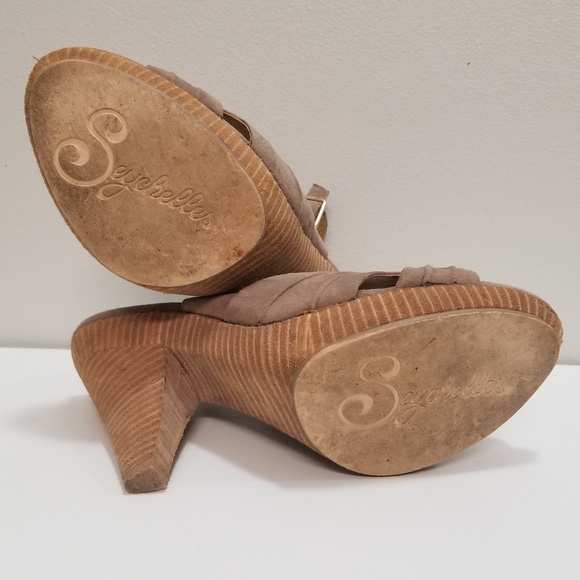 Tan Seychelles Slingback Platform Heels - Picture 6 of 8